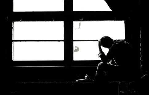 63,6% dintre angajați se confruntă cu dificultăți emoționale: salariile mici și burnout-ul, principalele cauze în 2025