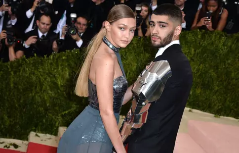 Vedetele care s-au iubit… până la Met Gala: Blestemul care desparte cuplurile celebre