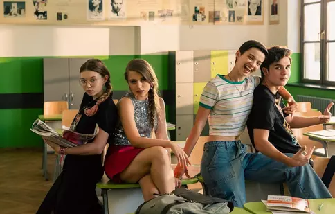„Hoții de subiecte” intră pe Netflix! Când apare pe platformă filmul cu Karina Jianu