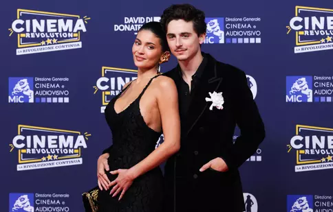 Moment stânjenitor între Kylie Jenner și Timothée Chalamet. Imaginile au devenit rapid virale