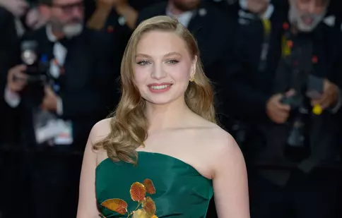 Mia Threapleton, superbă la Festivalul de Film de la Cannes 2025. Cum a apărut fiica lui Kate Winslet pe covorul roșu