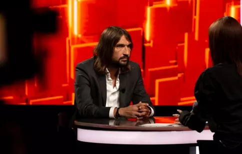 Cine este Dan Alexa de la Asia Express 2025. La ce întrebări a fost nevoit să răspundă la „40 de întrebări cu Denise Rifai”