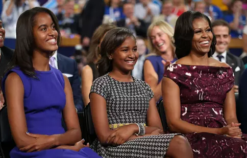 Malia Obama își construiește o carieră fără numele de familie: Cum au reacționat Barack și Michelle Obama