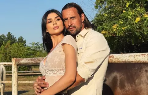 Cristina și Denis Ștefan, 12 ani de căsnicie fericită. Cum arată acum fiicele lor, Delia și Dominique