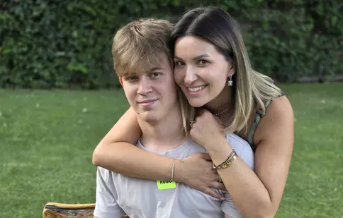 Ela Crăciun este o mamă fericită: „Sunt atât de mândră de Alex!” – fiul ei a intrat la Medicină Veterinară