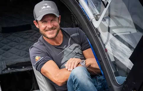 Felix Baumgartner, omagiat la Salzburg. Detaliul emoționant de pe afișul mortuar