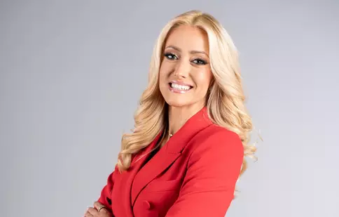 Interviu altfel cu Iuliana Pepene. De la olimpiadele de informatică la pupitrul Observatorului. „Aș fi fost un IT-ist bun”