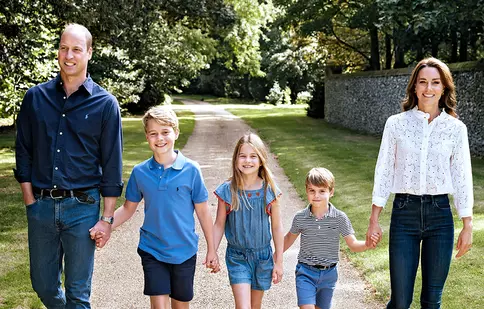 Imagini din aripa privată a Prințului William și a Prințesei Kate de la Palatul Kensington: reședința cu 20 de camere și decor regal somptuos