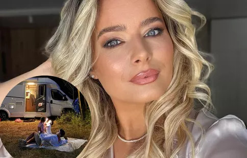 Laura Cosoi, vacanță cu autorulota alături de soțul ei și cele patru fiice. „Suntem nerăbdători să vedem ce ne mai rezervă drumul”