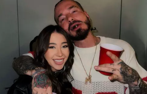 J Balvin, cuvinte de laudă pentru Nicole Cherry. „O iubesc”. Cei doi artiști pregătesc o colaborare muzicală
