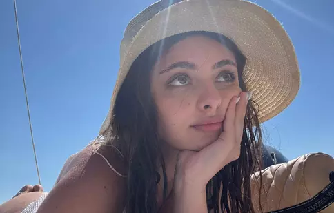 Alexia Caras, din „Iubire cu parfum de lavandă”: „Mi-a lipsit ritmul platoului, energia aia alertă” – cum a trăit actrița vacanța de vară