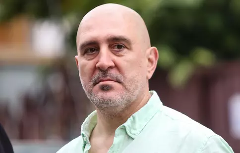 Răzvan Exarhu este prezentatorul emisiunii „La bine și la roast”. De ce crede că rolul i se potrivește de minune