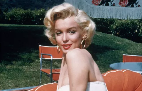 Ultimele cuvinte ale lui Marilyn Monroe. „Spunea că viața nu mai merită trăită” – Ce s-a întâmplat în noaptea morții ei