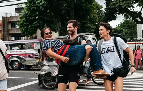 Cine este Alejandro, partenerul lui Emil Rengle de la Asia Express. A mai participat la o emisiune TV din România