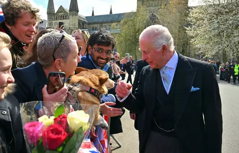 Fostul majordom al Regelui Charles rupe tăcerea! Ce a aflat despre viața ascunsă a familiei regale britanice