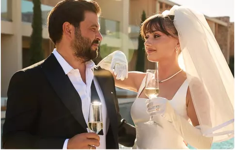 Sevda Erginci s-a căsătorit în paradis! Imagini spectaculoase de la nunta de vis de pe insula Chios