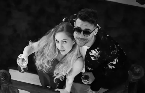 Cine este Claudia Cîrjan, partenera lui Andrei Niculae la Power Couple 2026. De la podiumurile din Bangkok, direct în Malta!