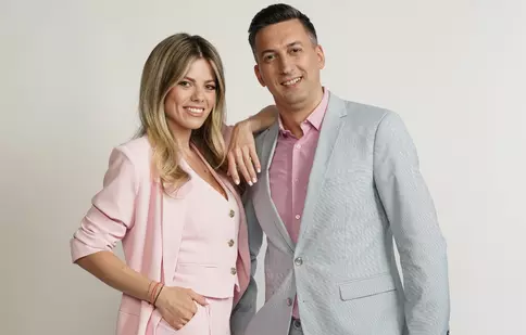 Roxana Hulpe, despre legătura pe care o are cu colegul ei de la Știrile Pro TV. „Alături de Cosmin aș putea face cam orice”. EXCLUSIV