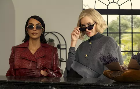 „Totul e corect”, noul serial dramatic cu tematică juridică creat de renumitul Ryan Murphy. Kim Kardashian și Naomi Watts, în distribuție