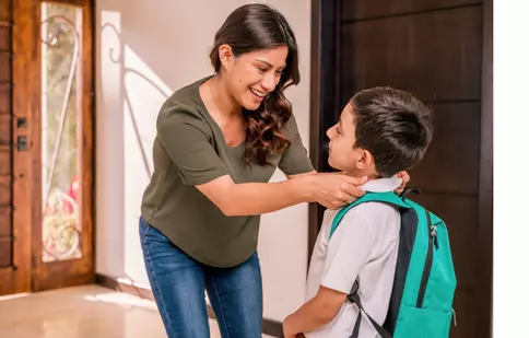 Ce aleg părinții pentru garderoba de școală a copiilor lor?