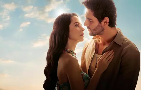 „Alaca – iubire și trădare”: Noul serial turcesc de la Acasă și actorii principali care dau viață poveștii