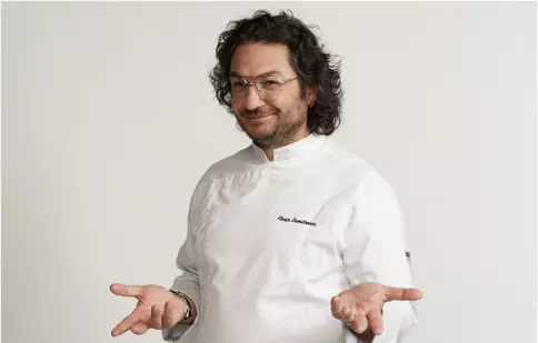 Florin Dumitrescu, declarații sincere despre TV, familie și viață: „Mie îmi place foarte mult”. Ce show l-a uimit pe juratul MasterChef. EXCLUSIV