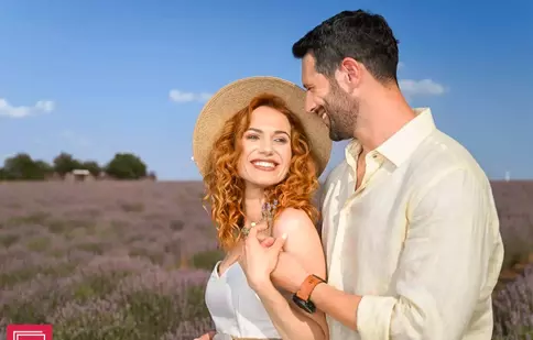 „Iubire cu parfum de lavandă” intră pe Netflix. Tot ce trebuie să știi despre serialul cu Adrian Nartea și Michaela Prosan