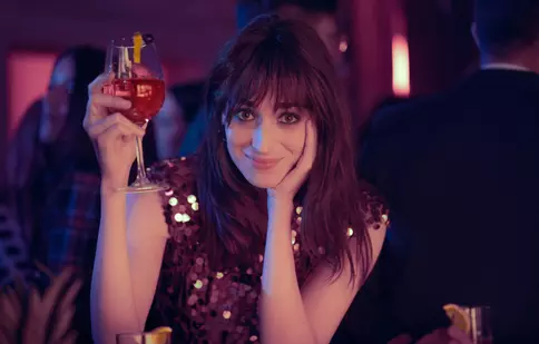 5 seriale de dragoste de pe Netflix pe care le poți urmări într-o noapte