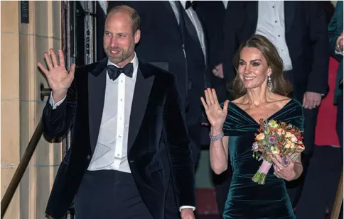 Kate Middleton și Prințul William revin pe covorul roșu după doi ani. Apariție spectaculoasă la Royal Variety Performance 2025