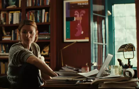 „Bestia din mine”, noul serial Netflix cu Claire Danes și Matthew Rhys: un thriller psihologic captivant. Dată de lansare