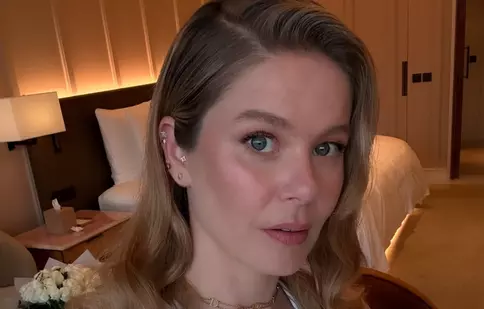 Burcu Biricik are o afacere împreună cu soțul ei. Actrița din „Fata de la fereastră” a deschis un hotel boutique în Turcia - Cât costă o noapte de cazare