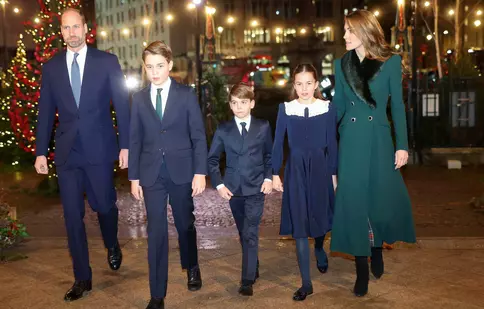 Prințesa Charlotte, în albastru regal - omagiu discret pentru Lady Diana la concertul de Crăciun. Ținuta care a atras toate privirile