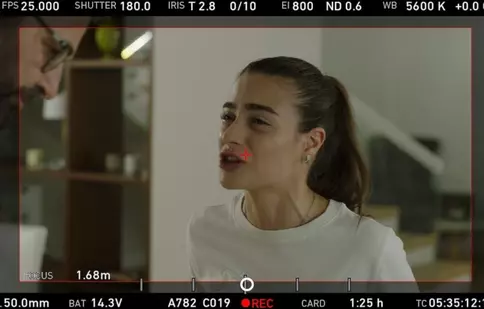 Ana Bodea, imagini inedite de pe platourile serialului Ana, Mi-ai fost scrisă în ADN: „M-a enervat Andrei Aradits de mi s-a umflat o venă”