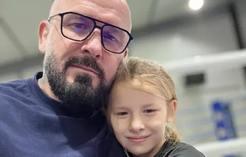 Cătălin Zmărăndescu, așa cum nu l-ai mai văzut. Mesajul fiicei lui: „Brațele lui tati sunt casa mea”