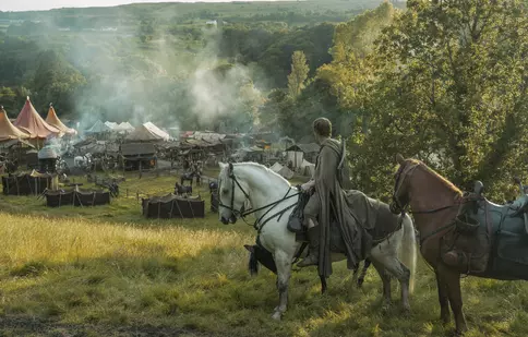 „Cavalerul celor Șapte Regate” are premiera pe HBO Max. Ce aduce nou serialul din Westeros