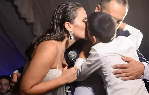 Cristina Șișcanu Ionescu, imagini adorabile cu Filip când era mic. Mesajul vedetei: „Câtă iubire…”