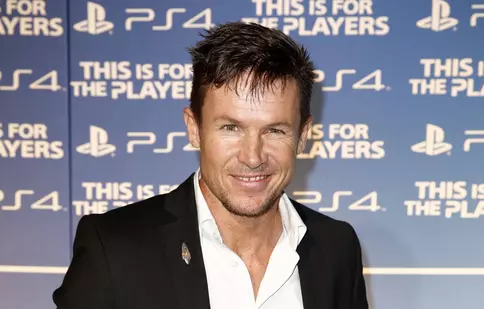 Ce a făcut familia lui Felix Baumgartner cu averea sa. Mașinile de lux, vândute la șase luni de la tragedie