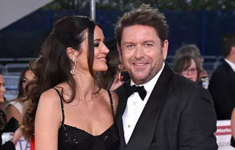 James Martin, schimbare radicală de planuri: „Atât de mândră de logodnicul meu” – logodnă confirmată după ce spunea că nu se va căsători niciodată