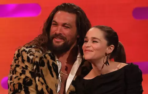 Jason Momoa și Emilia Clarke, reuniune emoționantă după 15 ani de Game of Thrones
