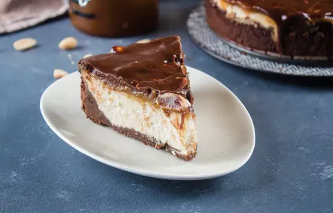 Prăjituri fără coacere cu unt de arahide – perfecte pentru sărbătorile pascale  