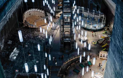 Emisiunea „ROventura” revine cu un nou sezon la Kanal D. Călătorie de poveste la Salina Turda