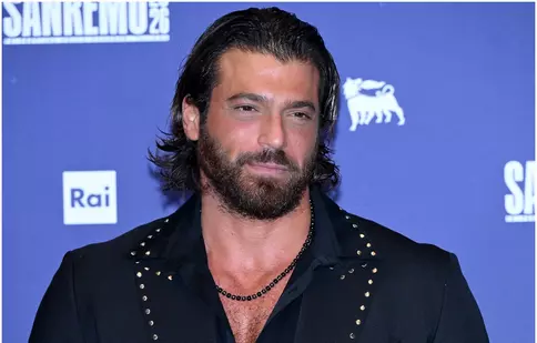 Can Yaman, apariție-șoc la Sanremo 2026! Rolul neașteptat pe care îl va avea starul turc în deschiderea festivalului