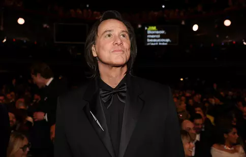 „Este o clonă!”. Imaginile cu Jim Carrey la Paris care au declanșat isteria. Ce spune Dr. Terry Dubrow despre aspectul său