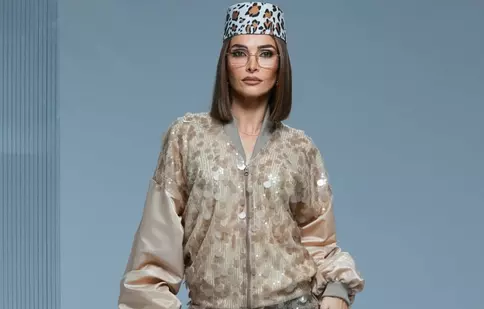 Alina Pușcaș, plină de vânătăi la ochi. Vedeta a recunoscut totul: „Mi-e un pic groază, pentru că doare”. Motivul pentru care a apărut așa în fața fanilor