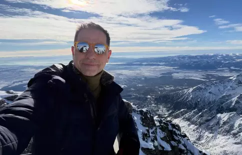 Ce îi reproșează soția lui Dan Negru după două decenii împreună: „Mănânc și 10 savarine pe zi”. Dezvăluirile prezentatorului de la Kanal D