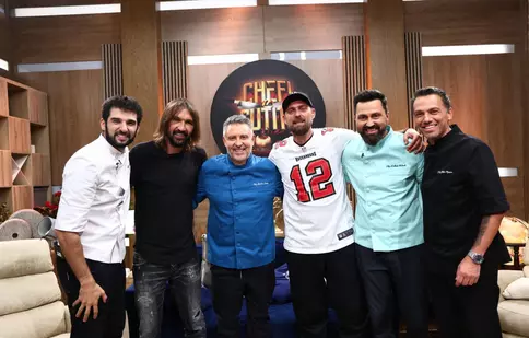 Dan Alexa și Gabi Tamaș, apariție surpriză la Chefi la cuțite: Ce au primit foștii fotbaliști în loc de cuțitele obișnuite