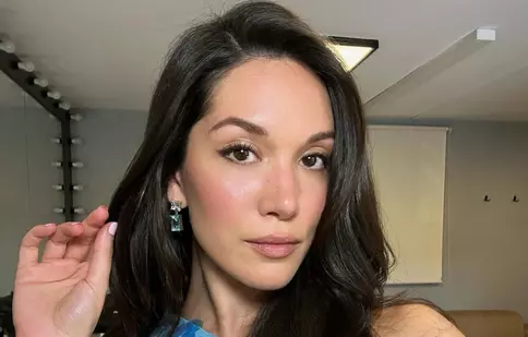 Hazal Subaşı, în noul serial „Ai nimănui” de la Kanal D: Cine este actrița care îi dă viață personajului Azize și ce tragedie i-a marcat familia