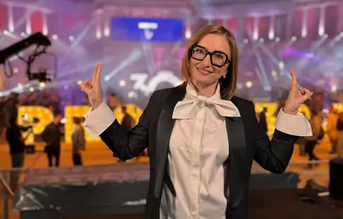 Paula Herlo, de la anchete sub acoperire la pasiunea care salvează monumente: „Dacă nu eram în televiziune, eram o ingineră exigentă”. EXCLUSIV