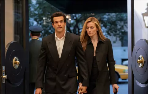John F. Kennedy Jr. și Carolyn Bessette, povestea de dragoste care a obsedat America, integral pe Disney+. Secretele din spatele „Love Story”