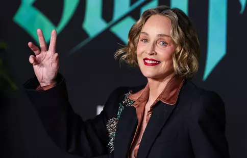 Sharon Stone, acuzată de ipocrizie la 67 de ani: „Predică naturalețea, dar fața ei e de nerecunoscut!”. Imaginile care i-au uimit pe fani